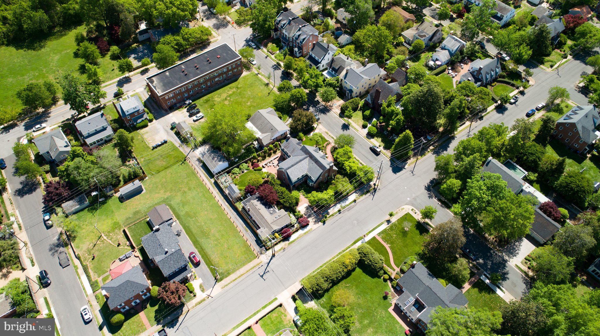 COLLEGE TERRACE - Residential