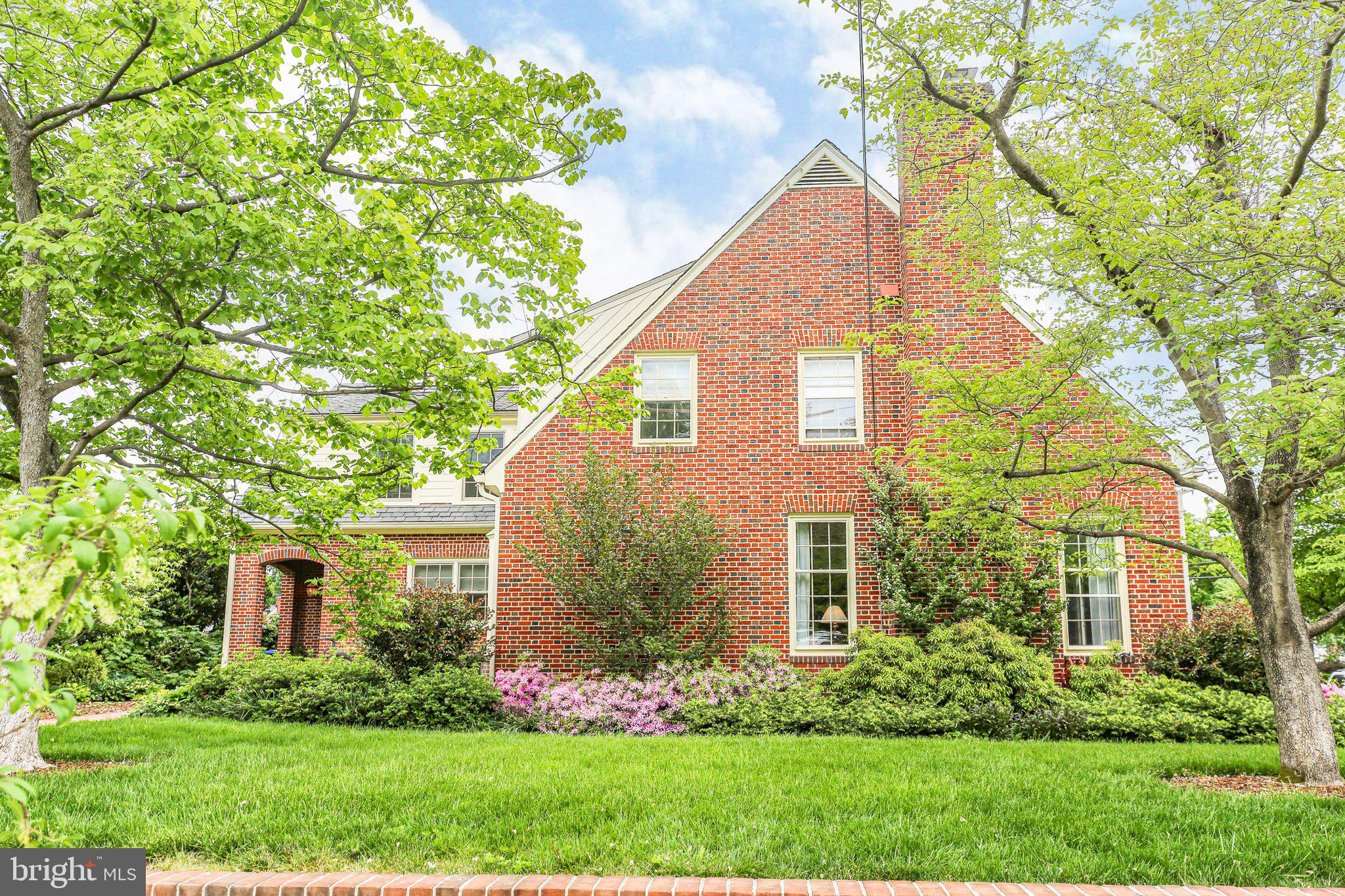 COLLEGE TERRACE - Residential