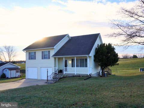 2973 VILLAGE SQUARE DRIVE DOVER PA 17315