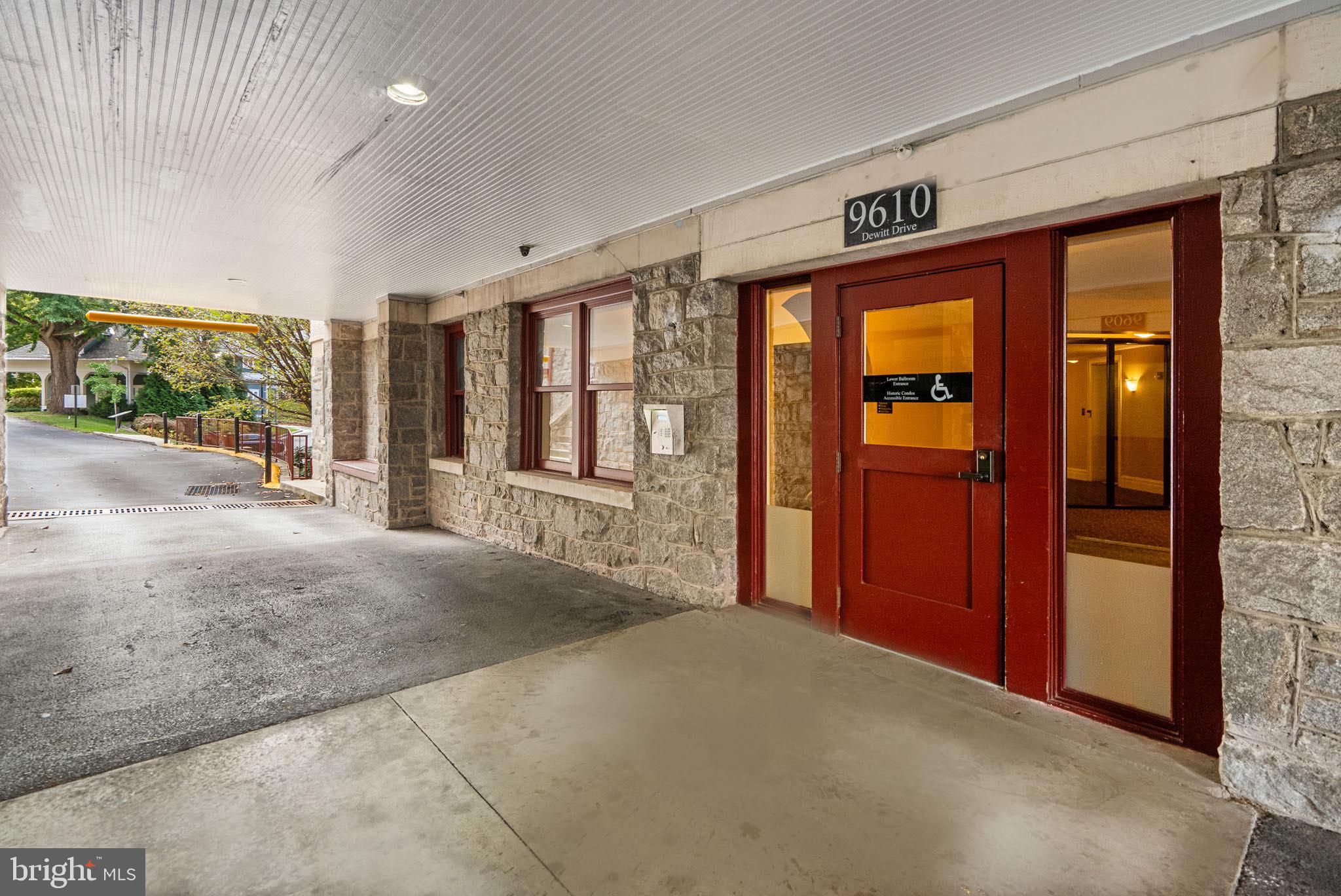 NATIONAL PARK SEMINARY - Residential