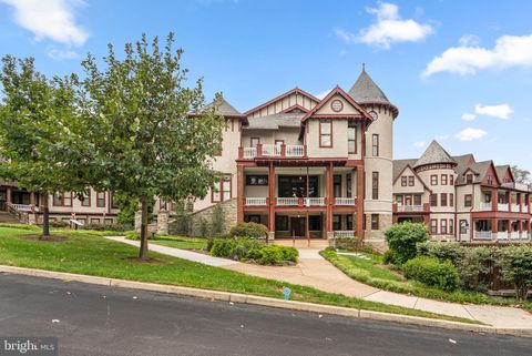 Photo of 9610 Dewitt Drive #B106, SILVER SPRING, MD 20910 (MLS # MDMC2200104)