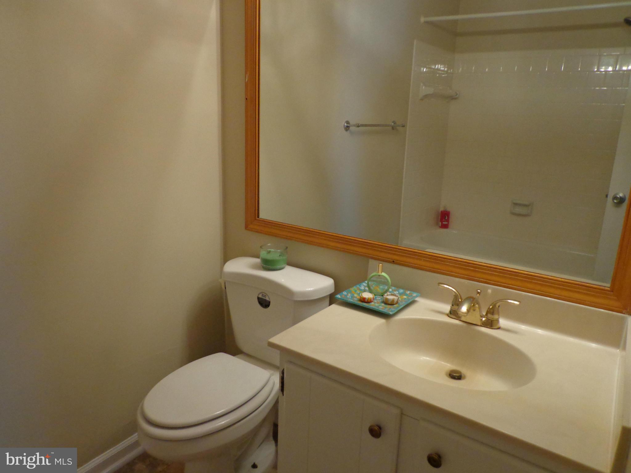 BURKE CENTRE - Residential