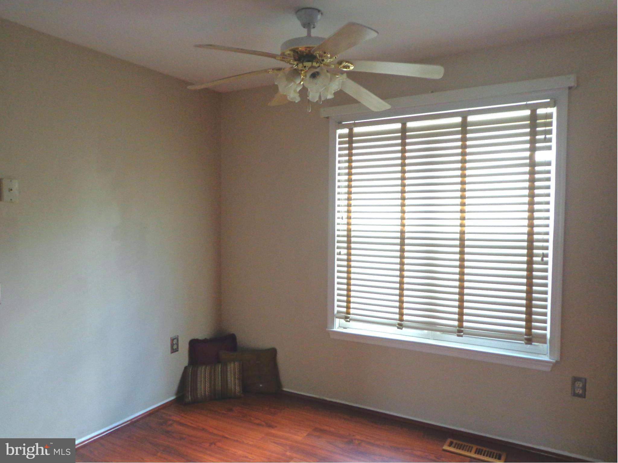 BURKE CENTRE - Residential