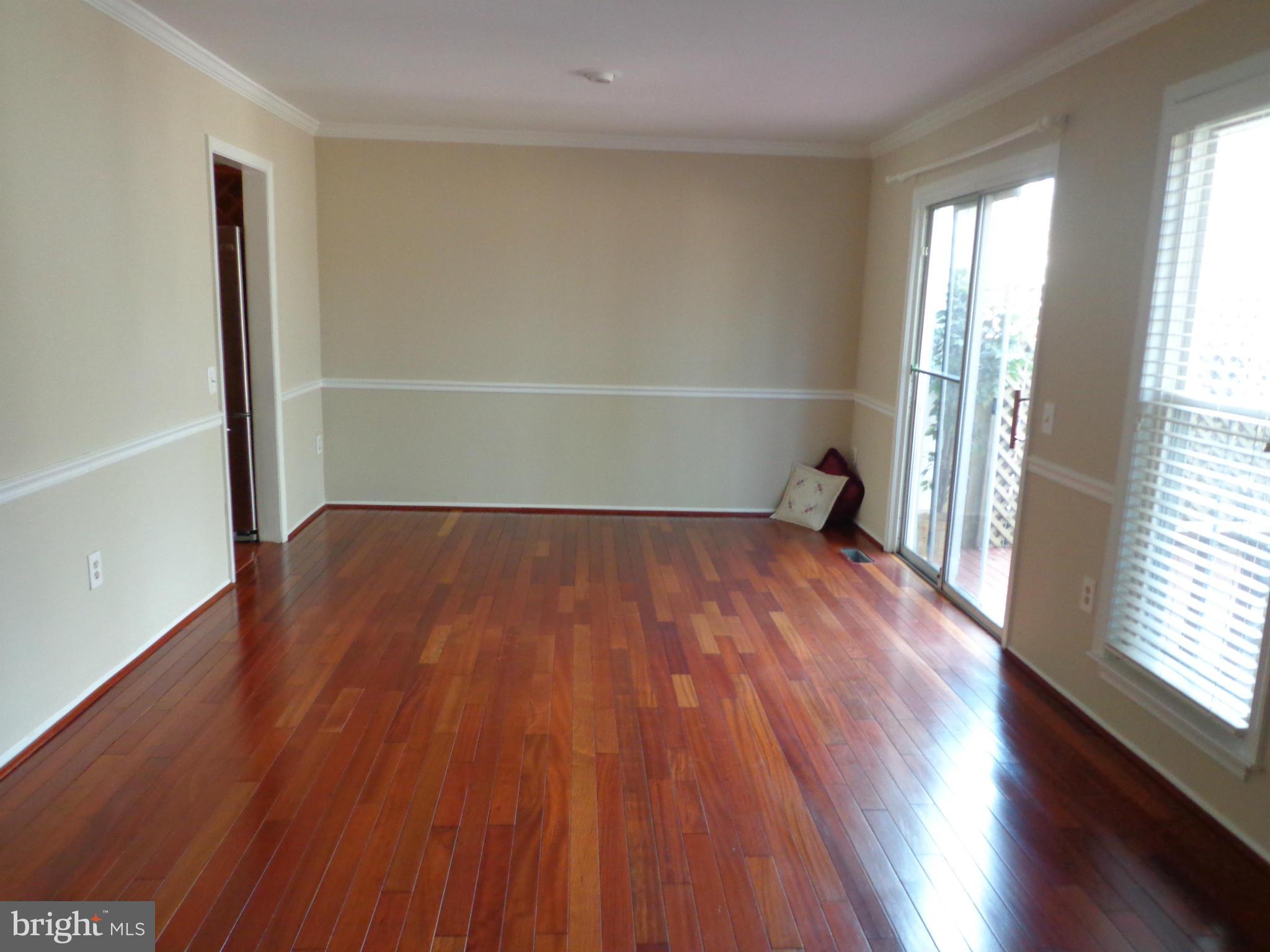 BURKE CENTRE - Residential