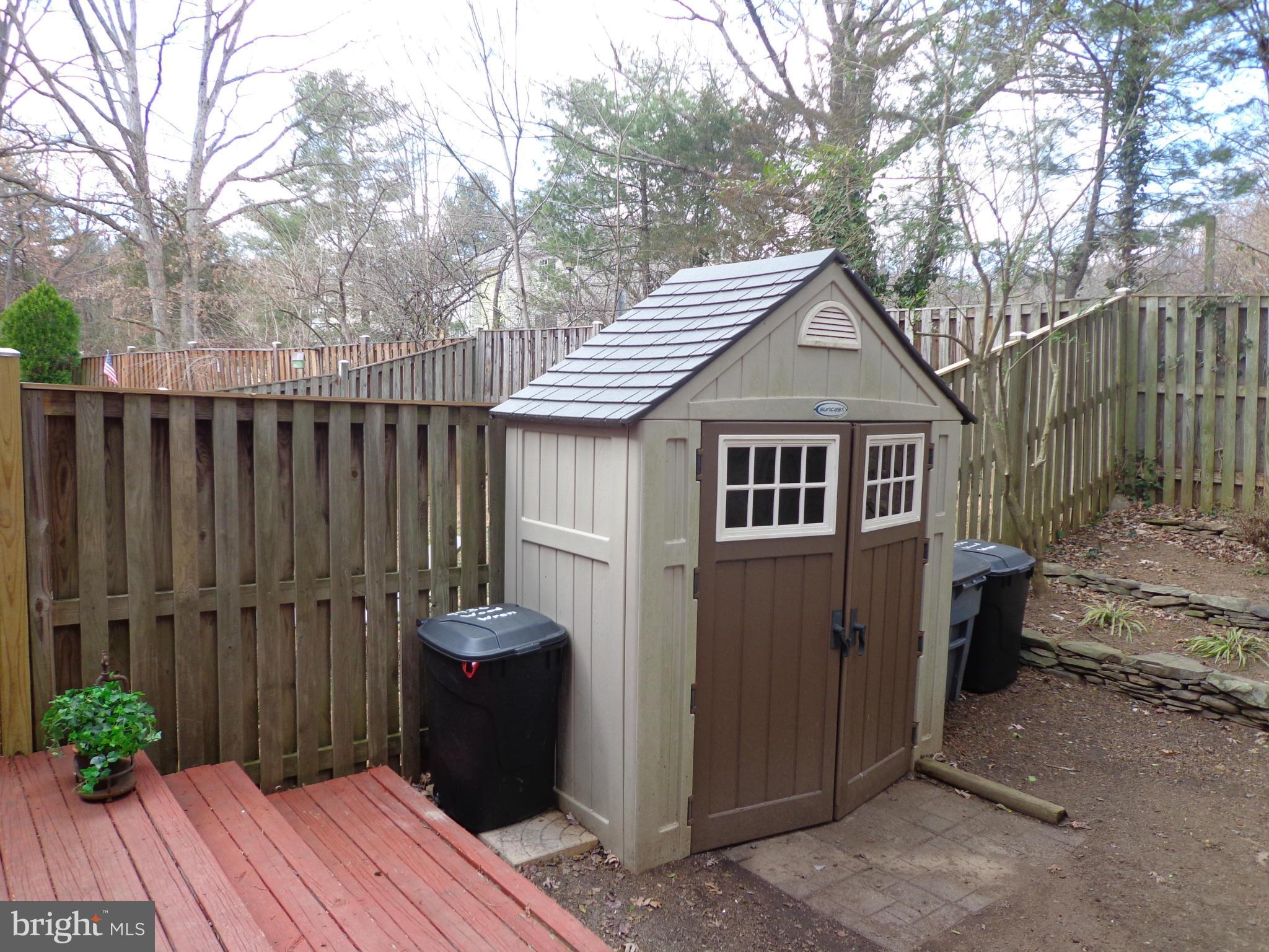 BURKE CENTRE - Residential