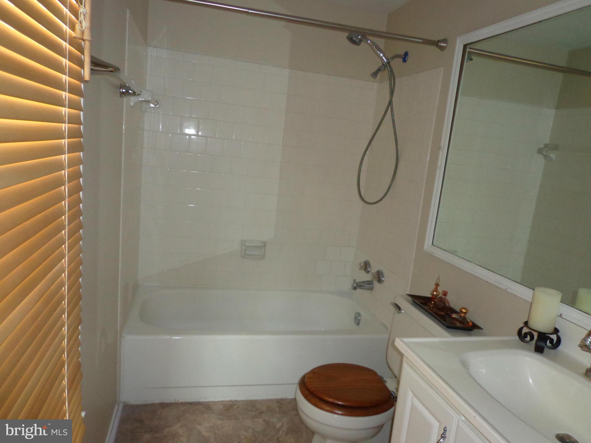 BURKE CENTRE - Residential