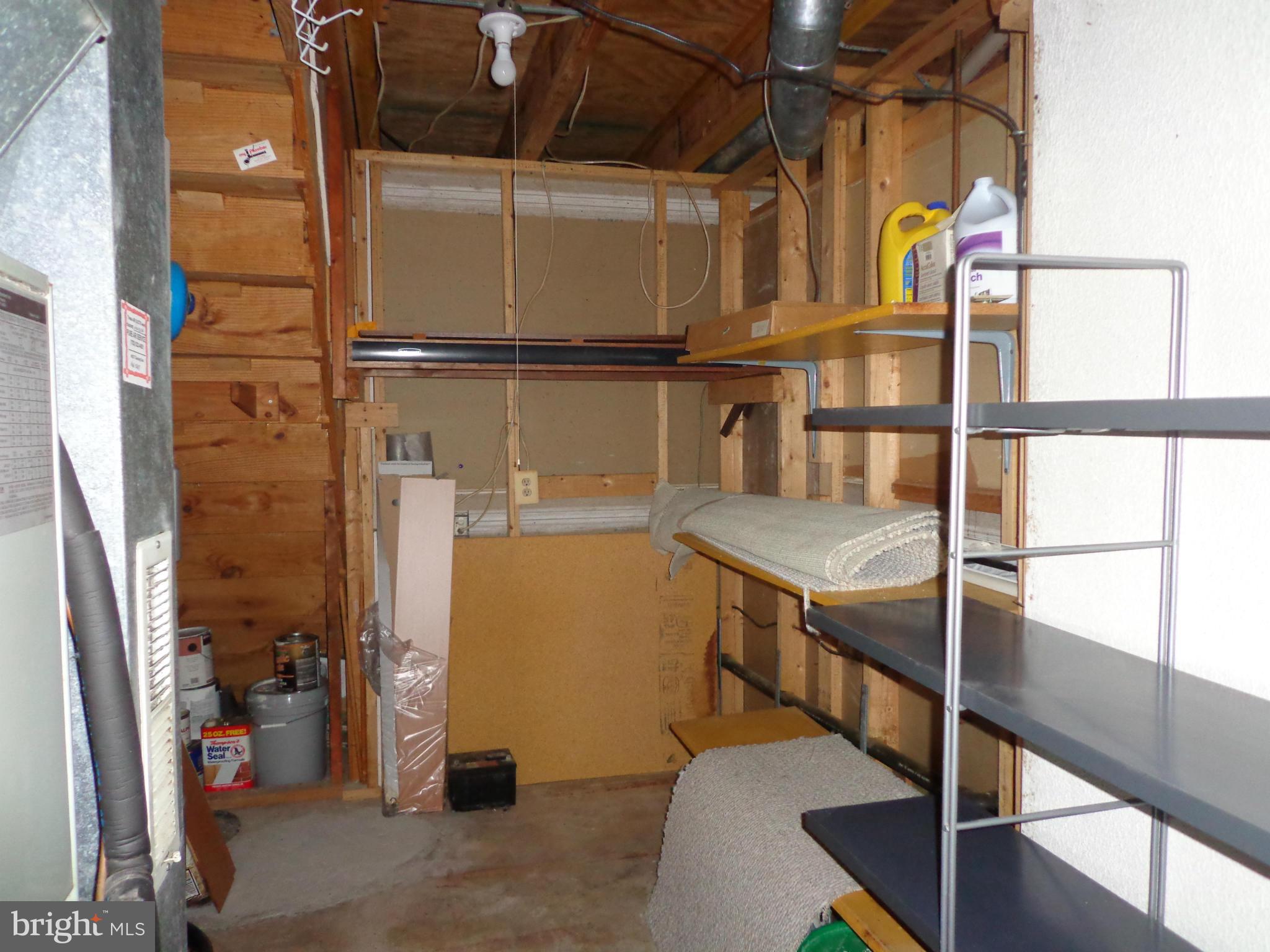 BURKE CENTRE - Residential