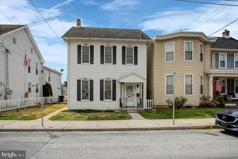 136 E Second Street, Waynesboro, PA MLS: PAFL2025758