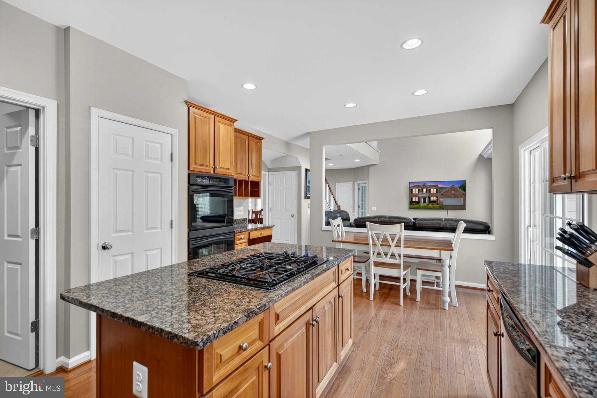 WHITE'S MILL - Residential