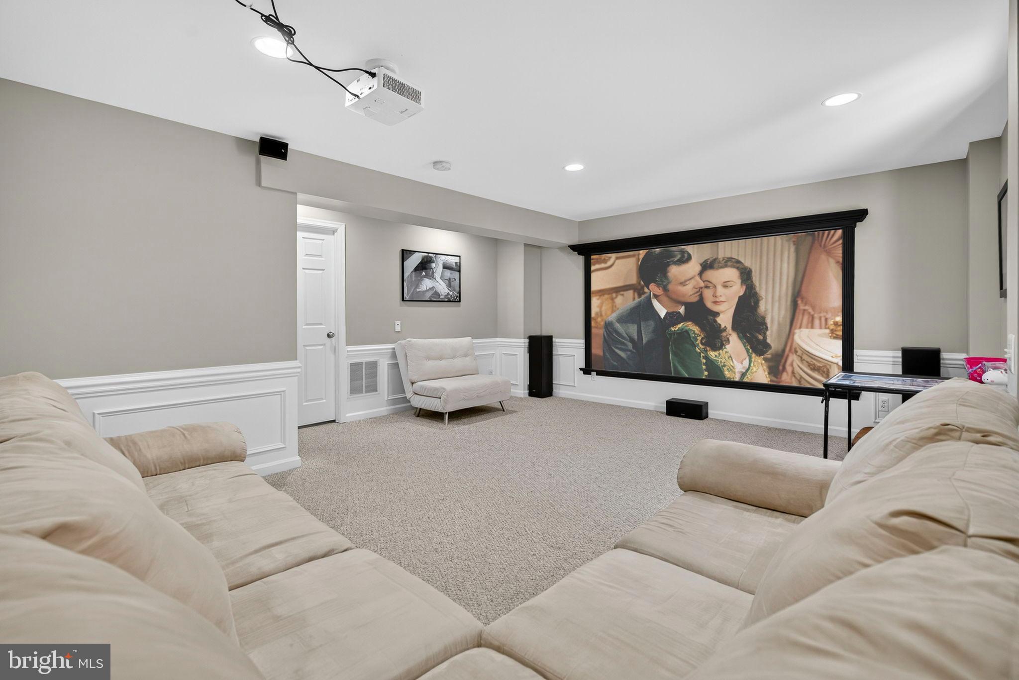 WHITE'S MILL - Residential