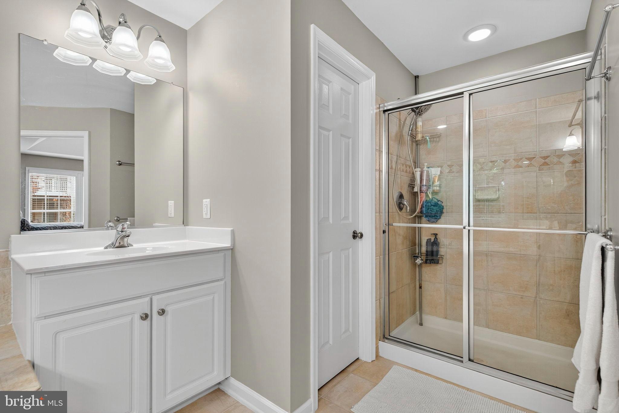 WHITE'S MILL - Residential