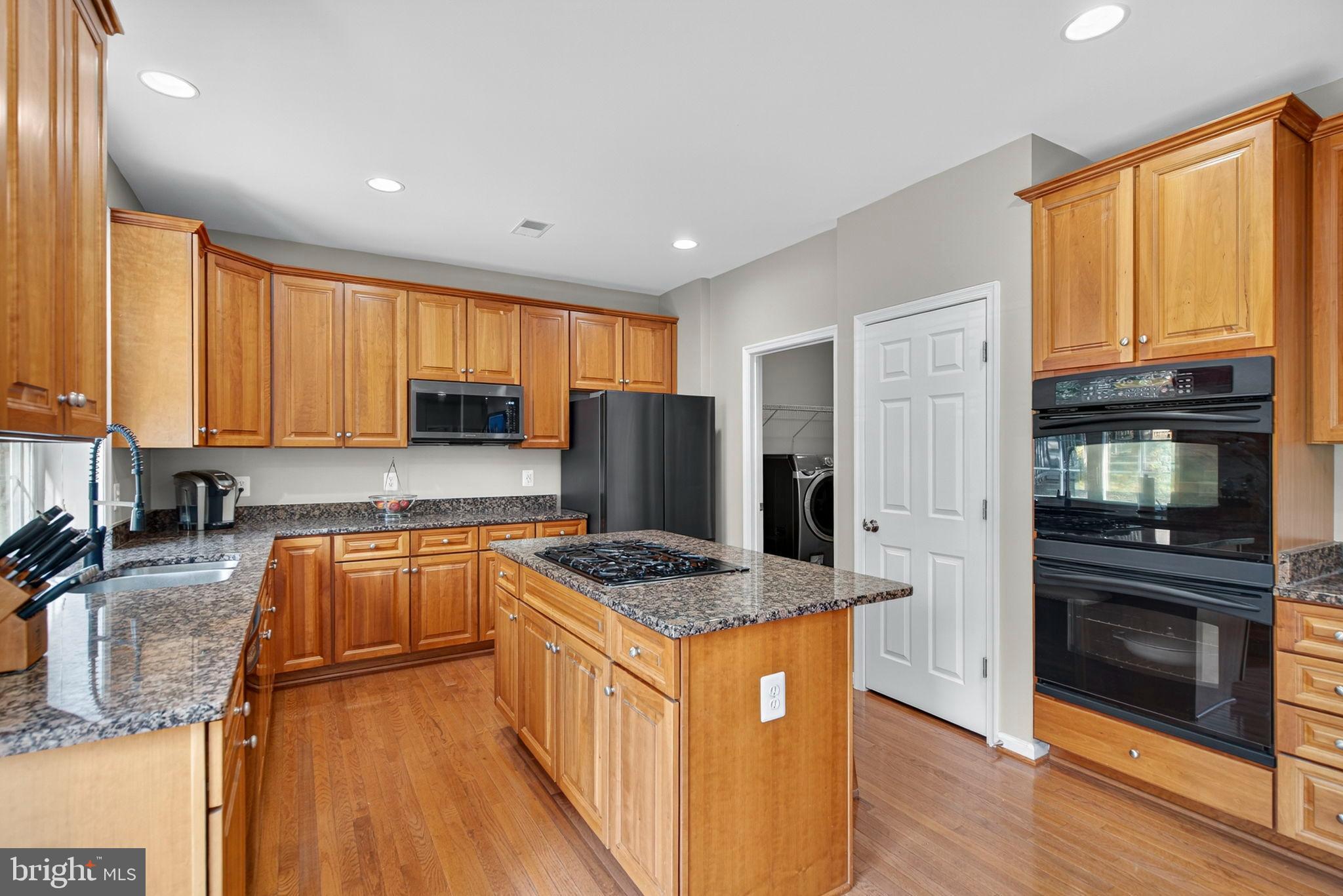 WHITE'S MILL - Residential