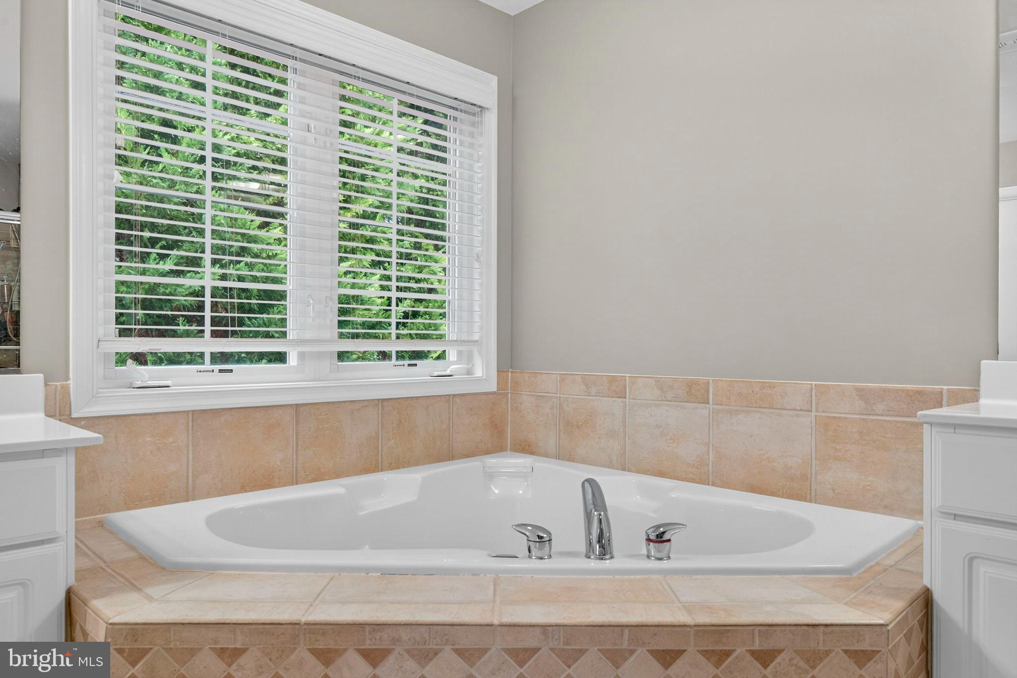 WHITE'S MILL - Residential