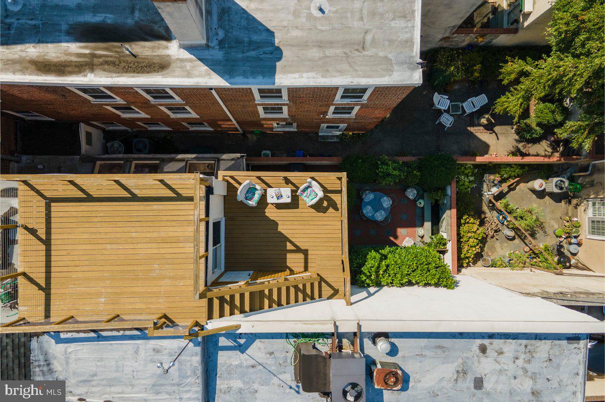 SOCIETY HILL - Residential