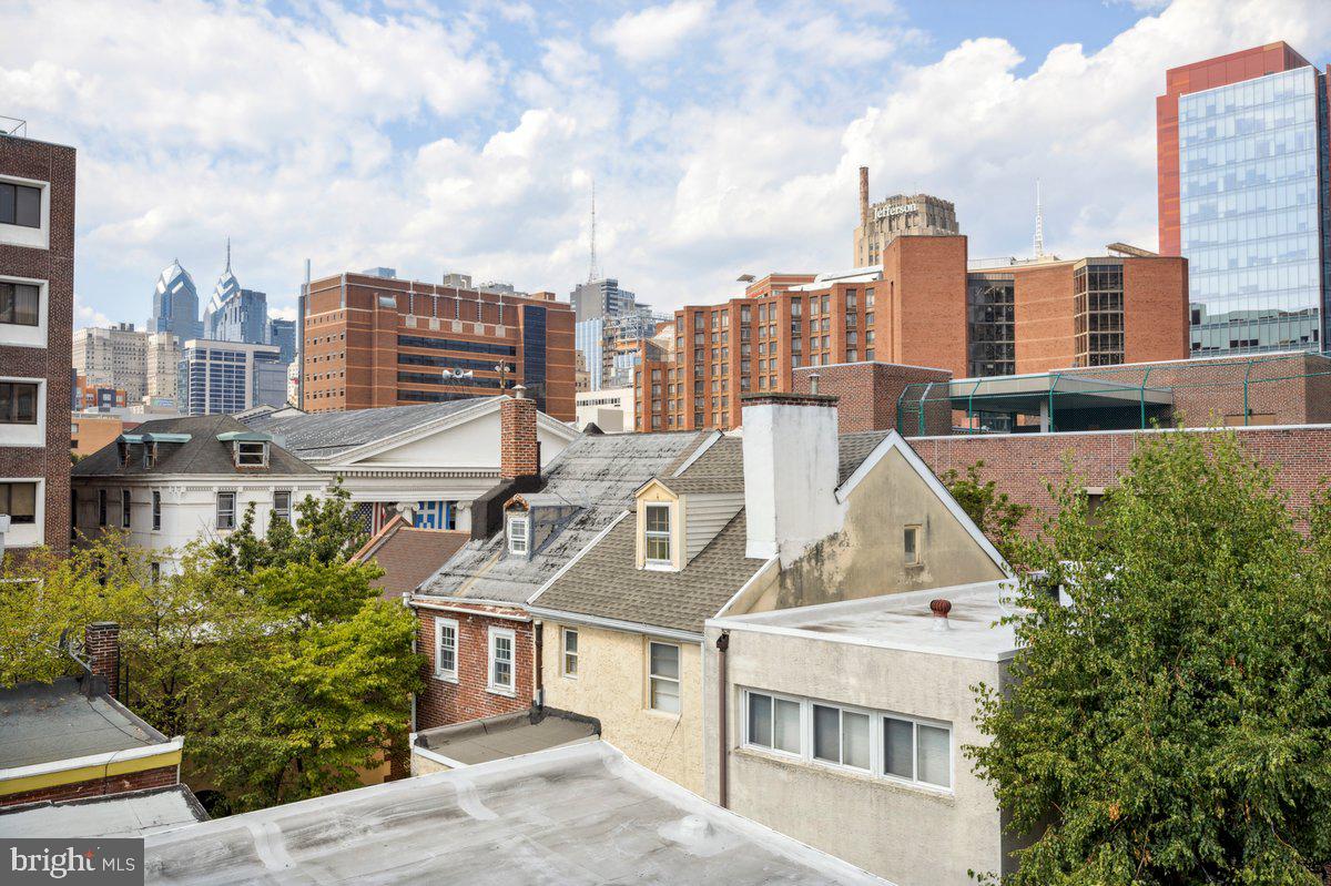 SOCIETY HILL - Residential