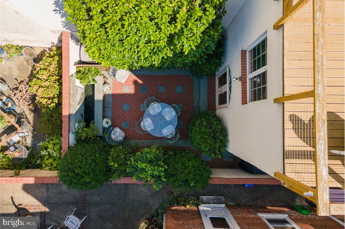 SOCIETY HILL - Residential