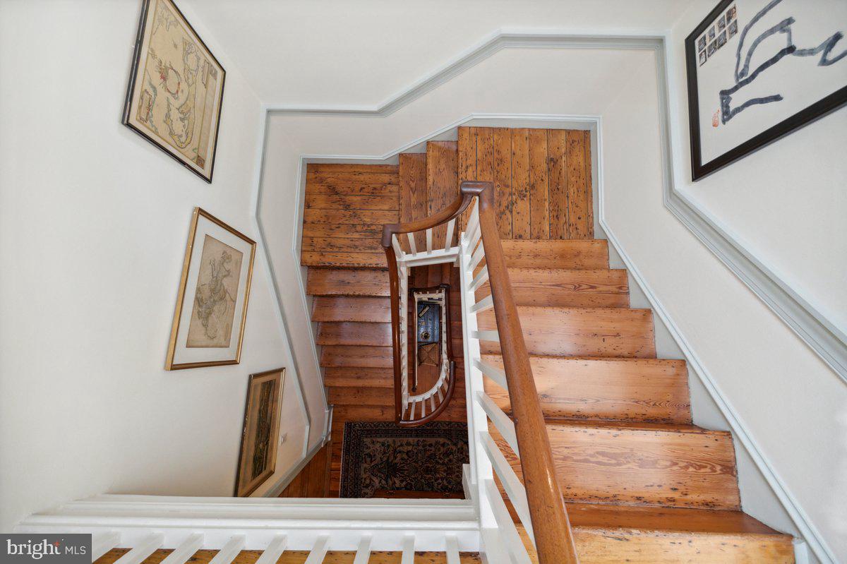 SOCIETY HILL - Residential