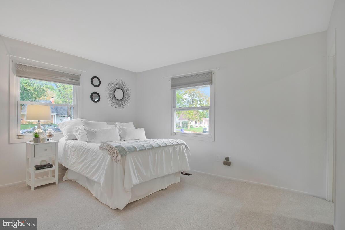 SOMERSET - Residential