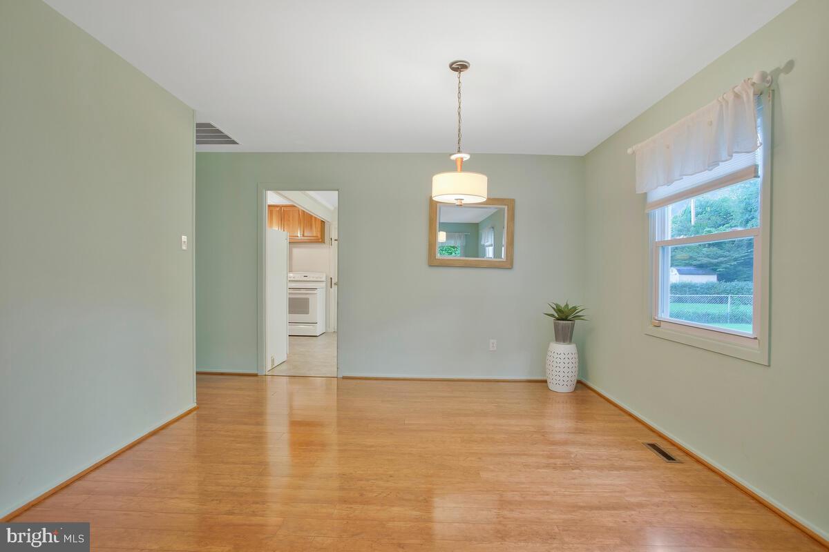 SOMERSET - Residential