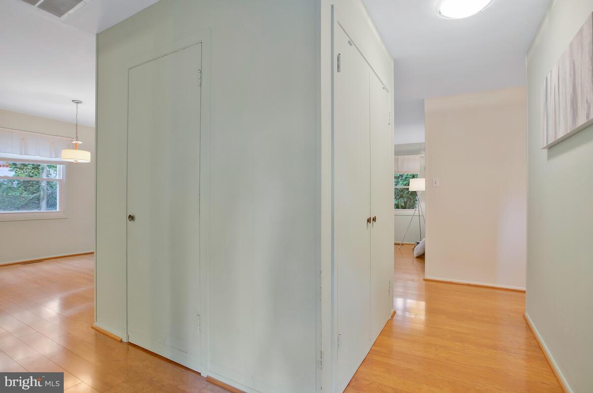 SOMERSET - Residential