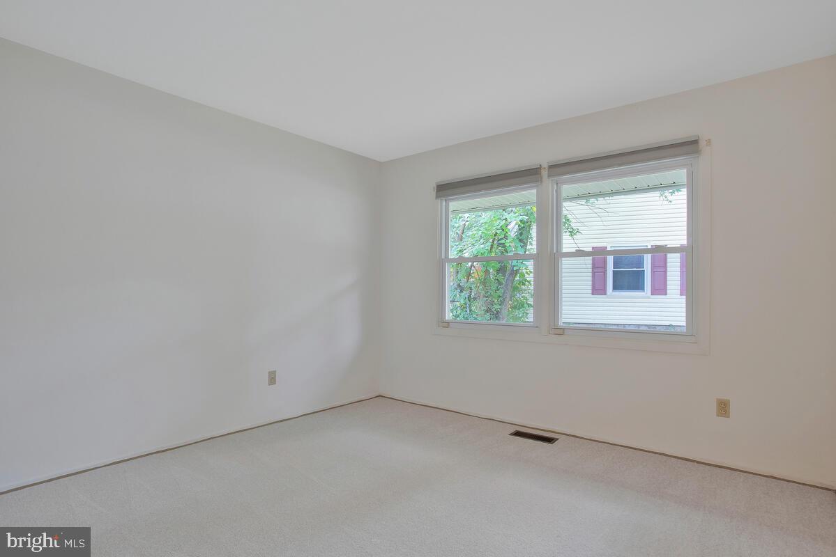 SOMERSET - Residential