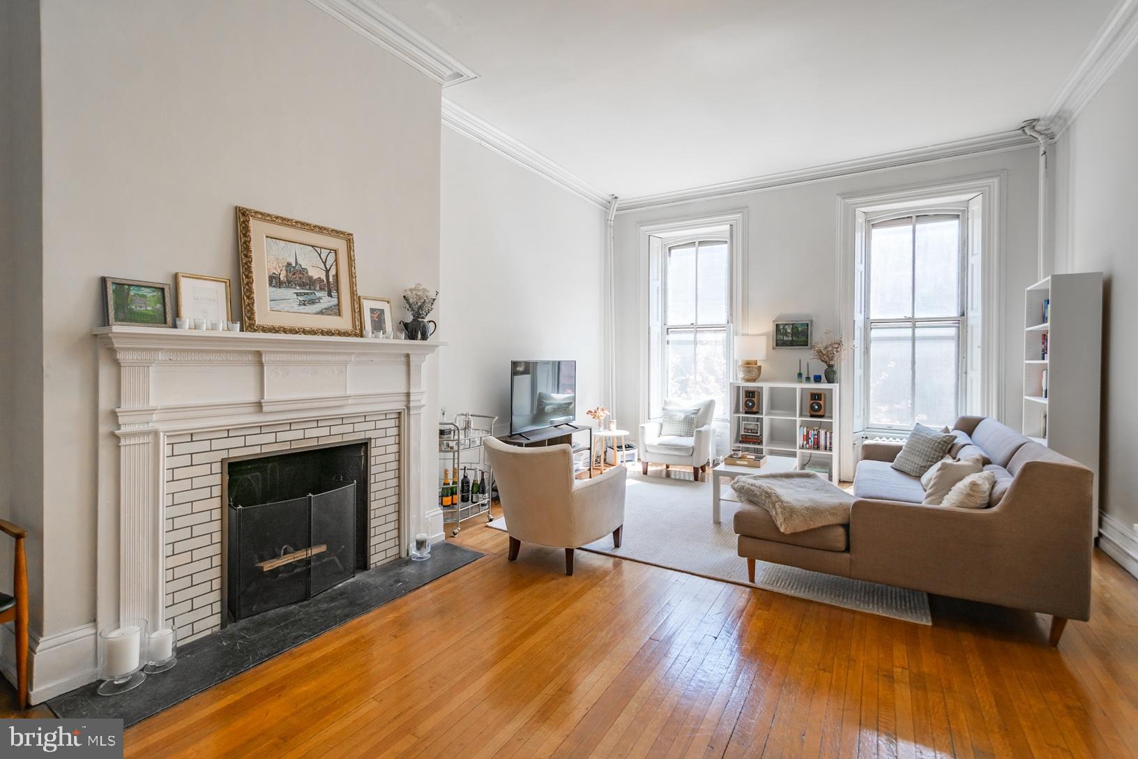 RITTENHOUSE SQUARE - Residential Lease