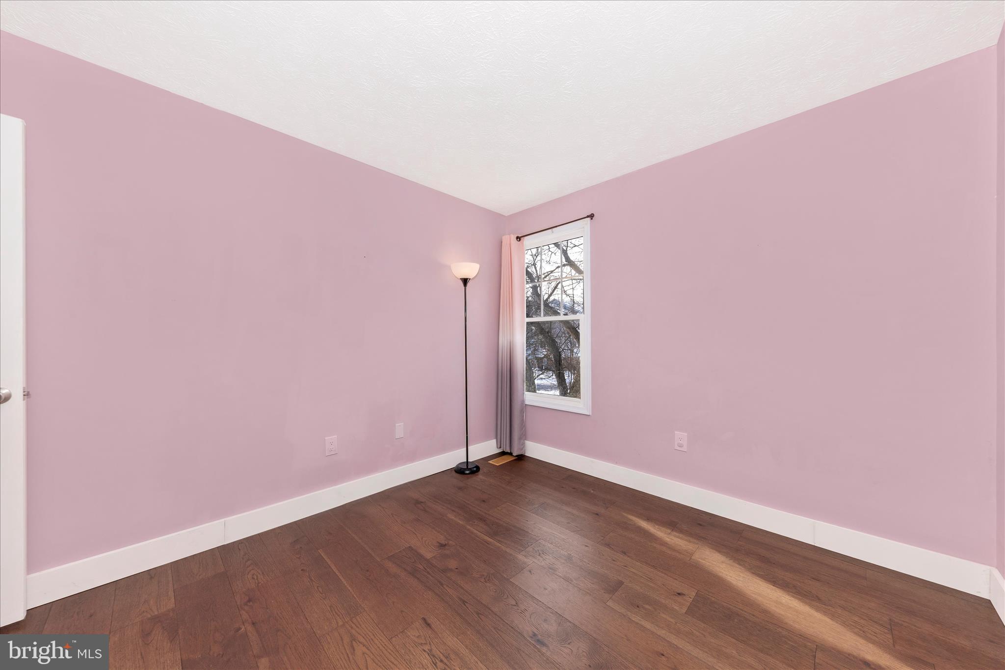 OLD FARM STATION - Residential