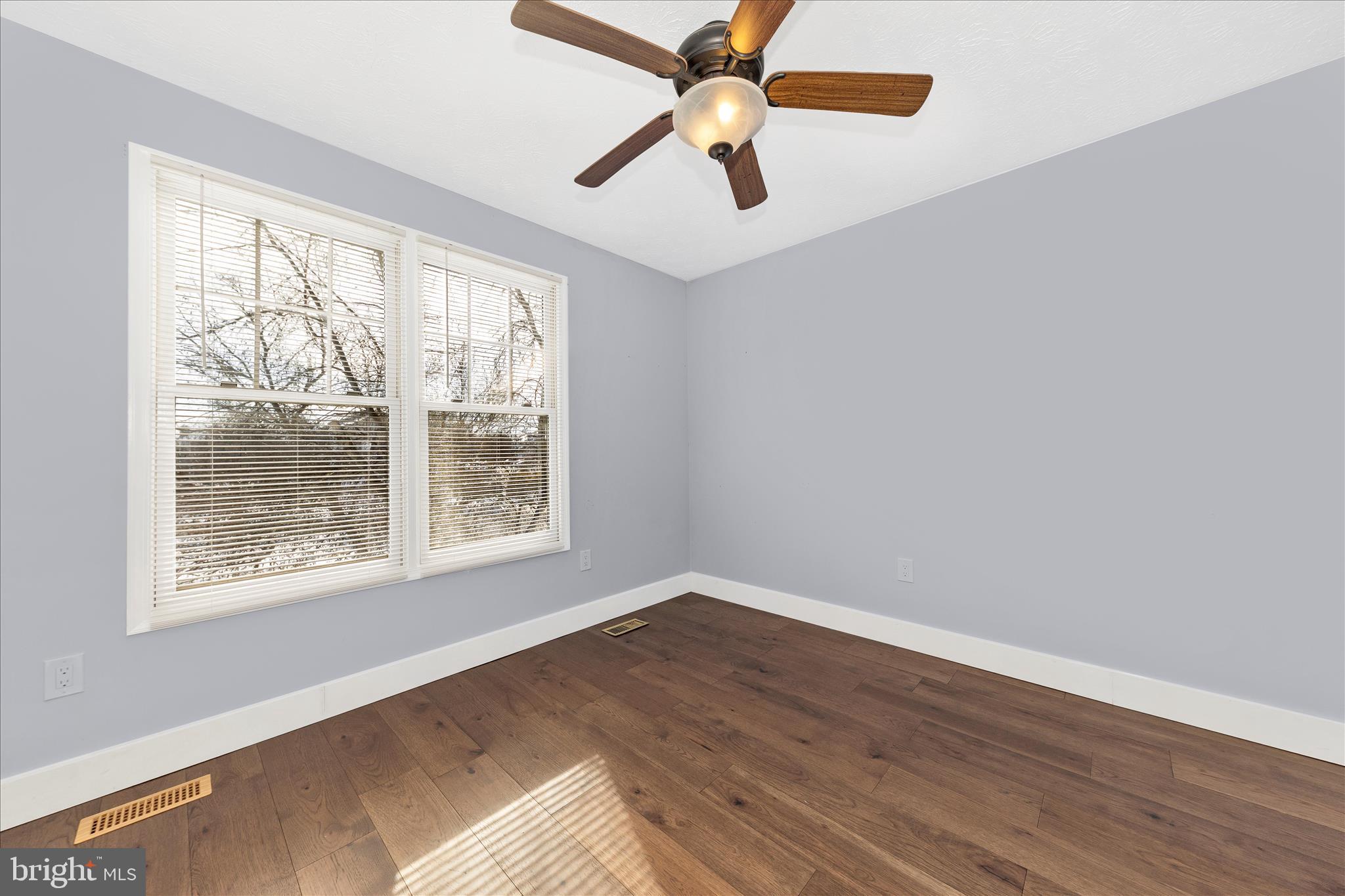 OLD FARM STATION - Residential