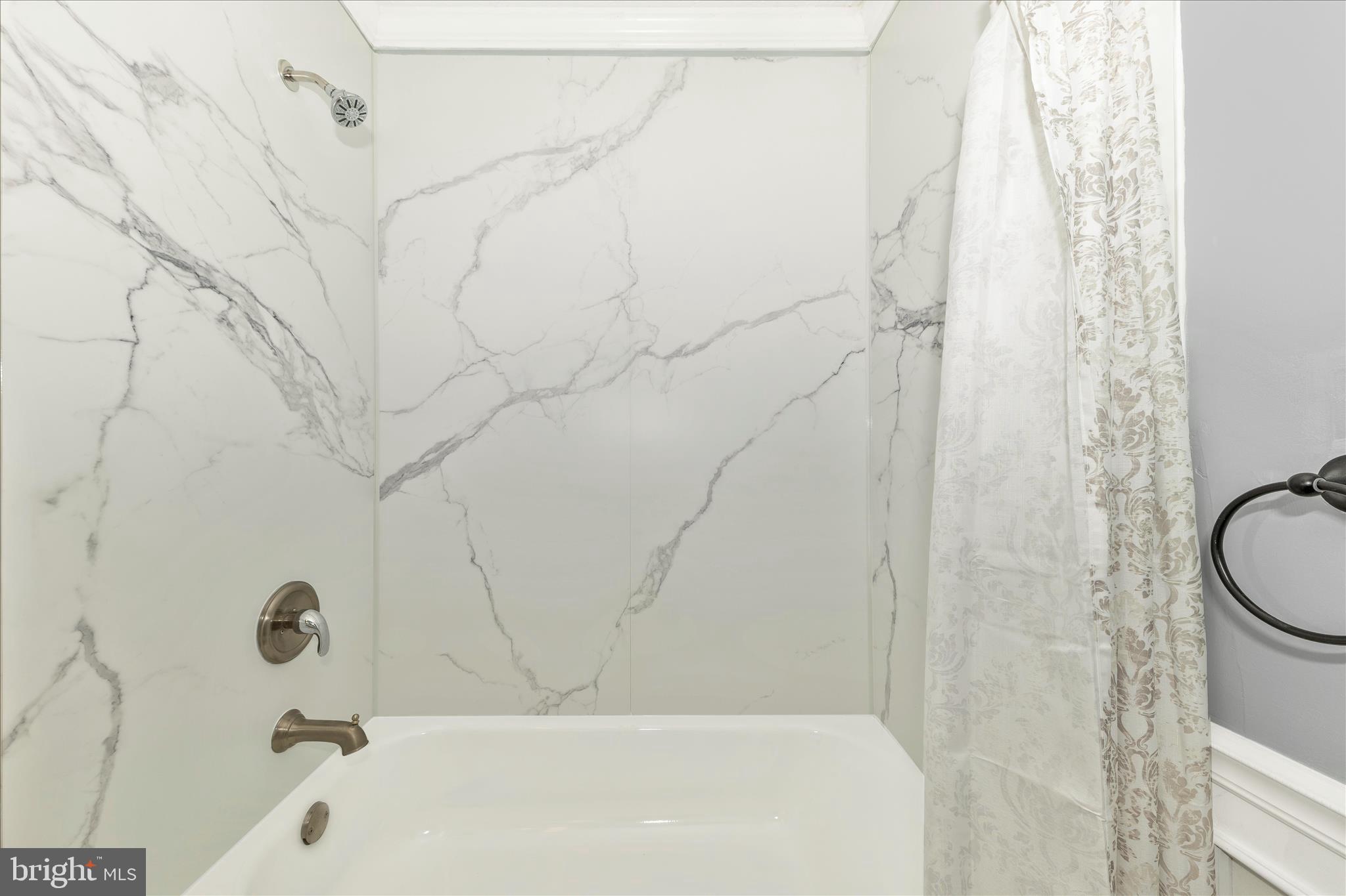 OLD FARM STATION - Residential