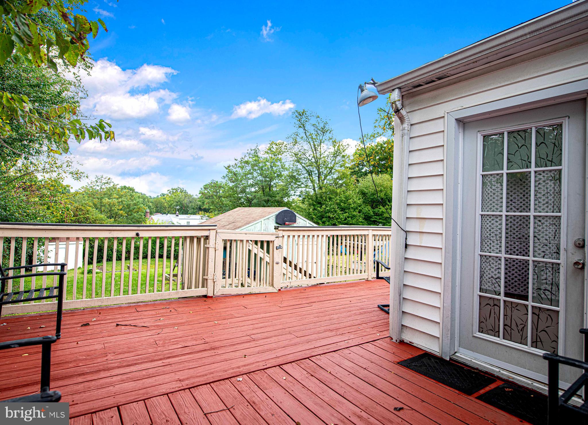 HILLENDALE PARK - Residential