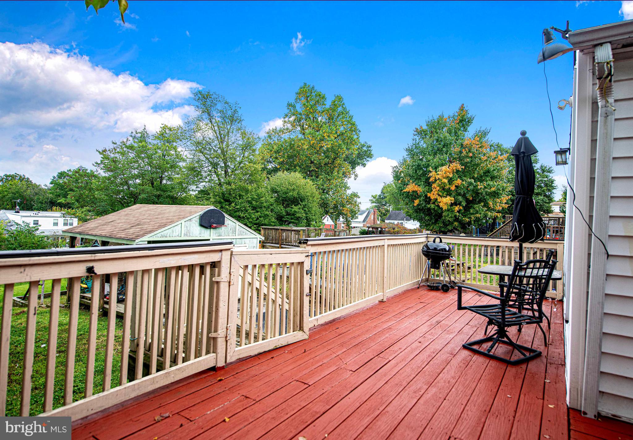 HILLENDALE PARK - Residential