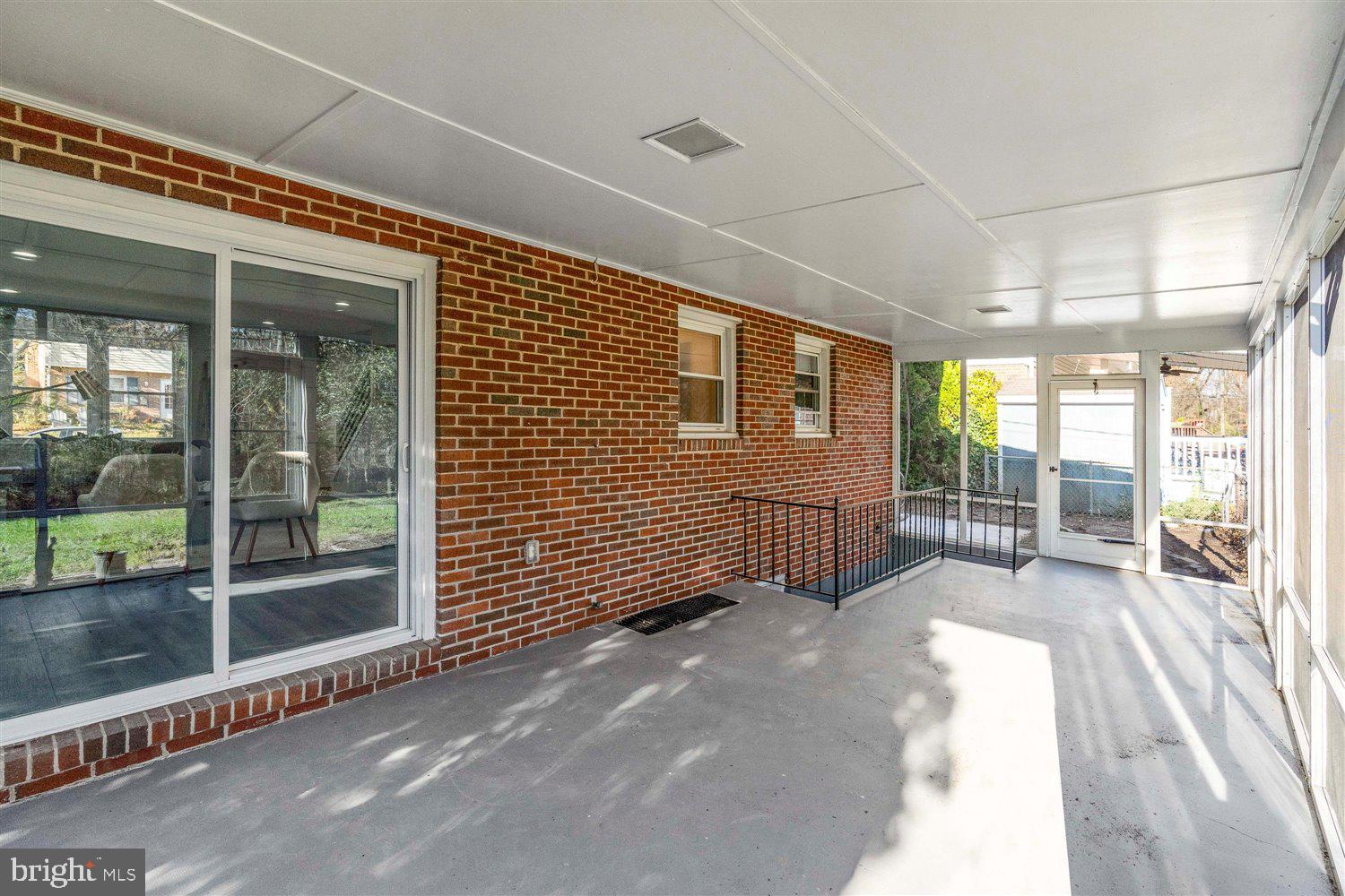 LUTHER VILLAGE - Residential