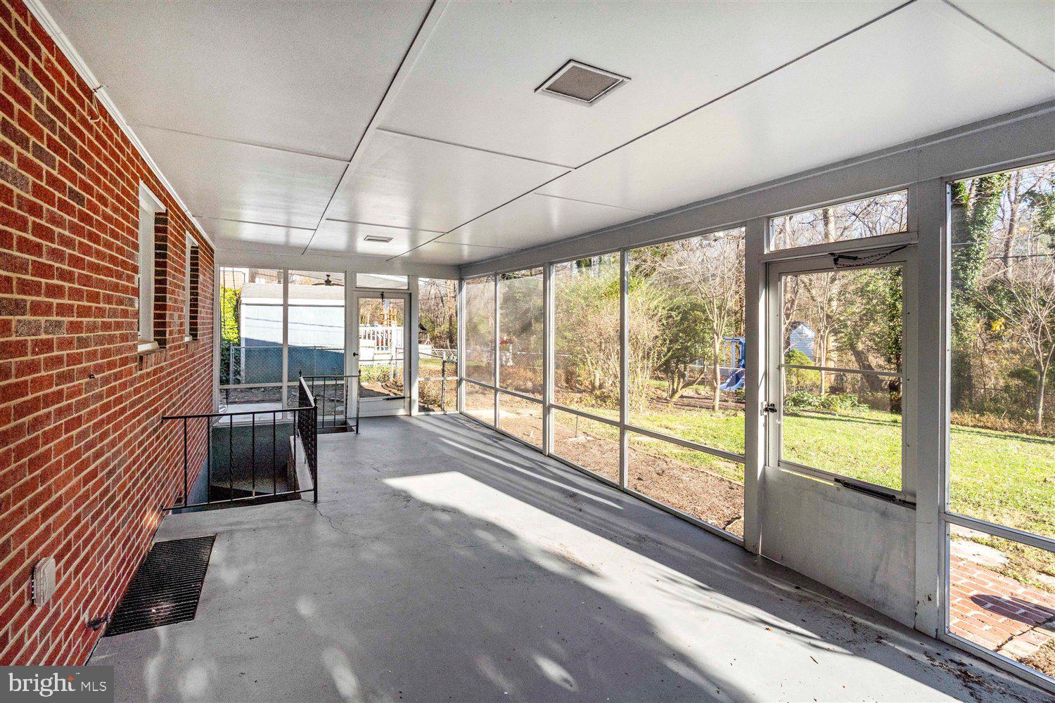 LUTHER VILLAGE - Residential