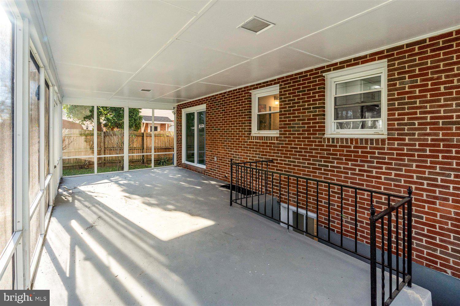 LUTHER VILLAGE - Residential