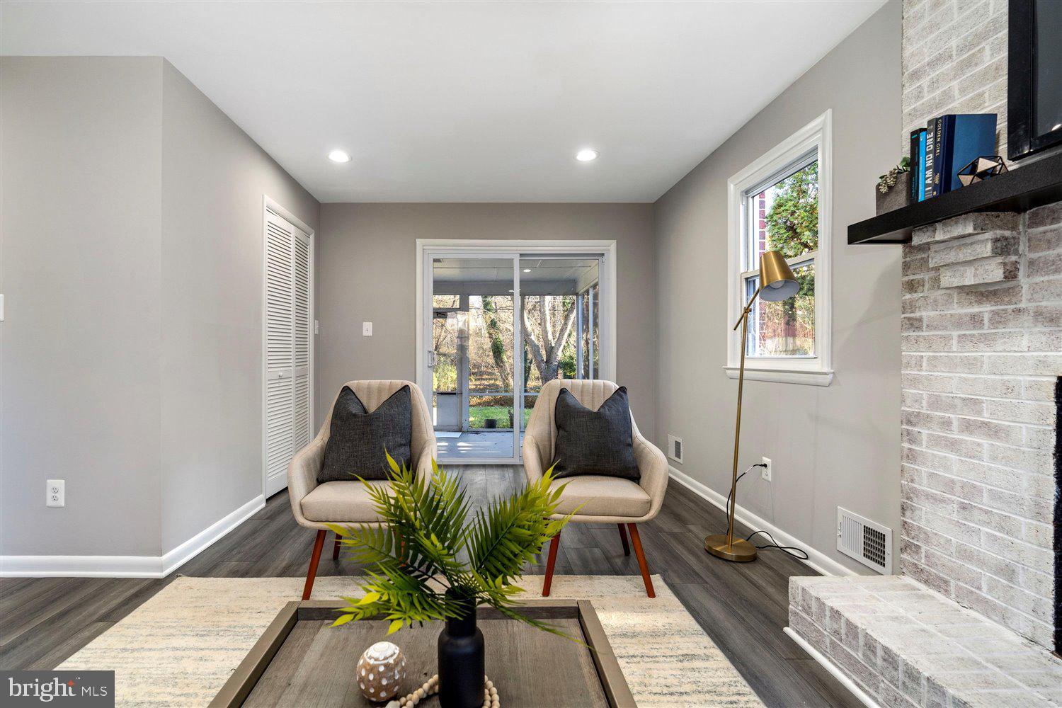 LUTHER VILLAGE - Residential