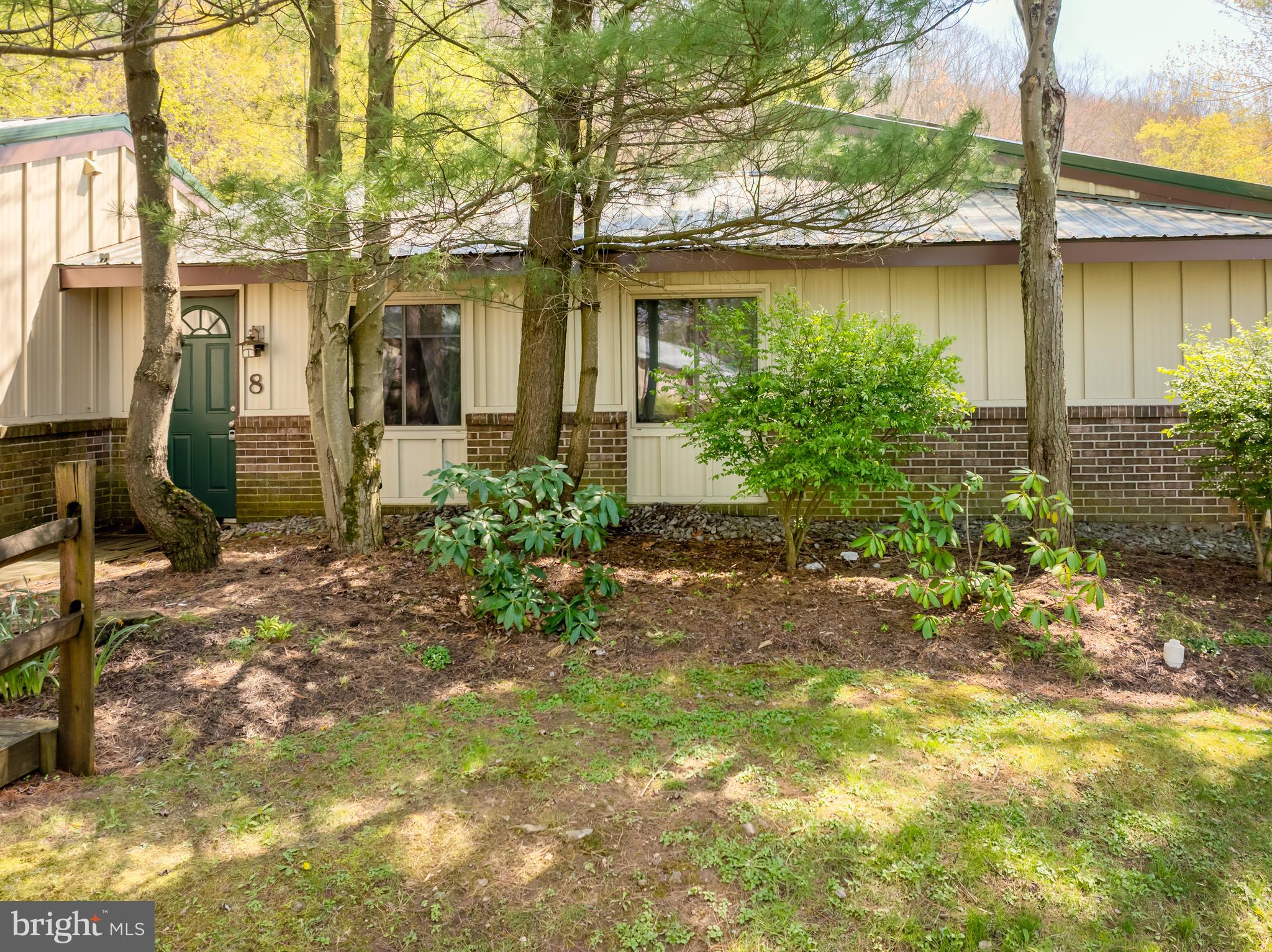 1724 MOSSER ROAD 8