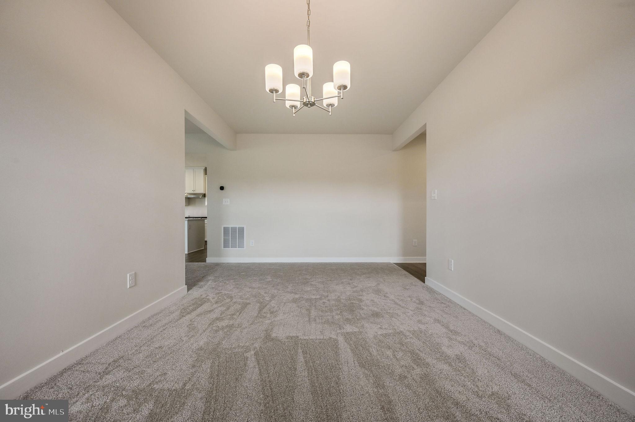 HIDDEN BROOK - Residential