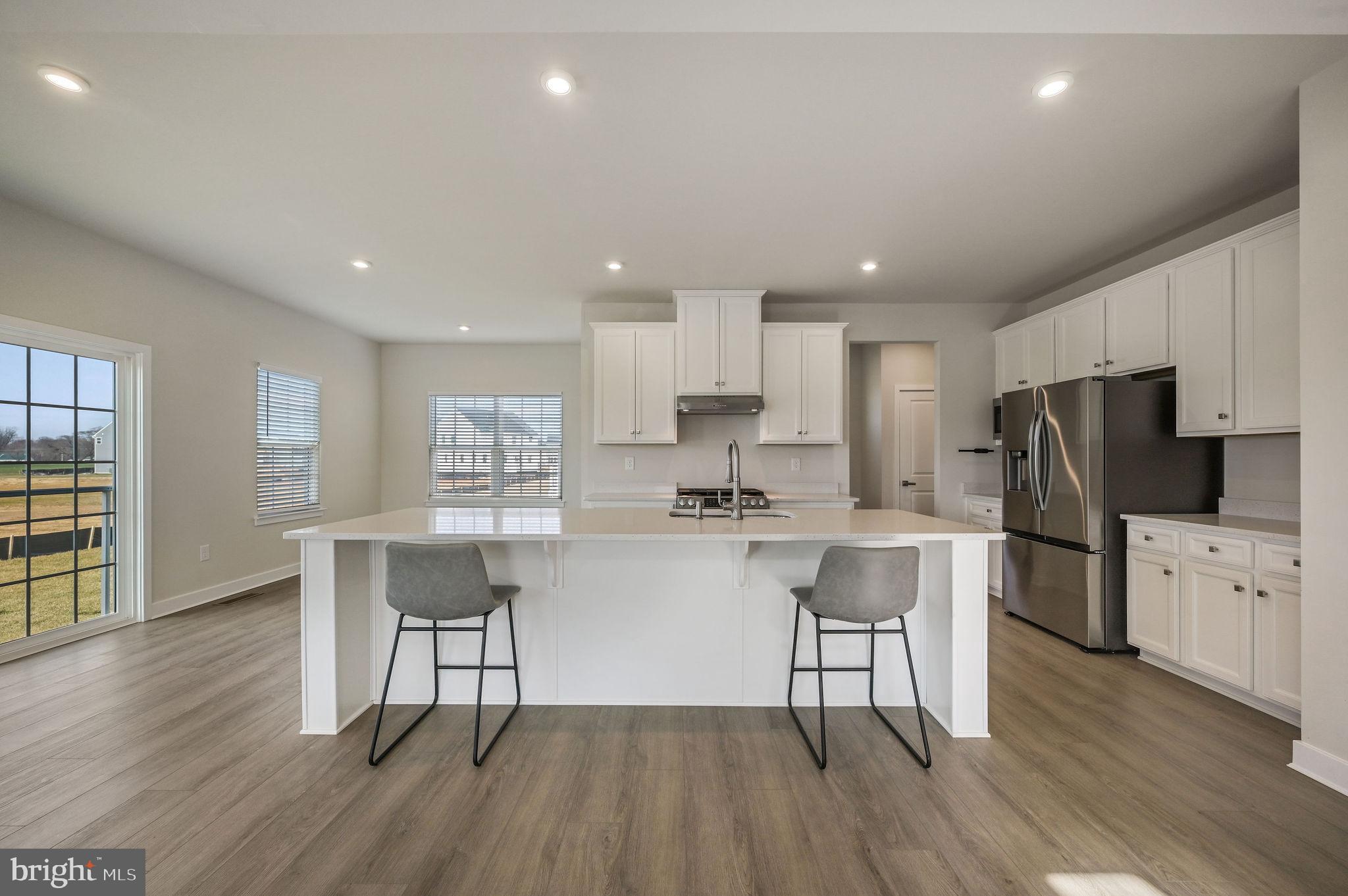 HIDDEN BROOK - Residential