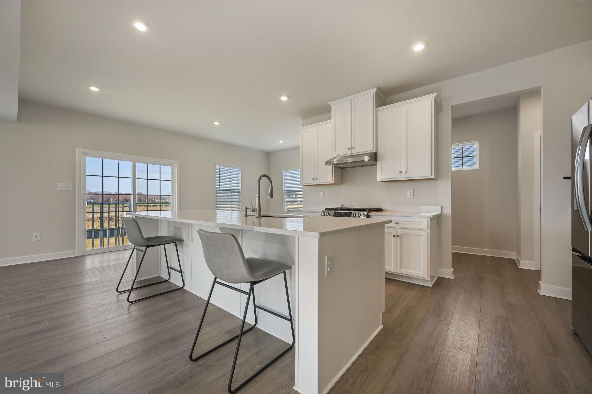 HIDDEN BROOK - Residential