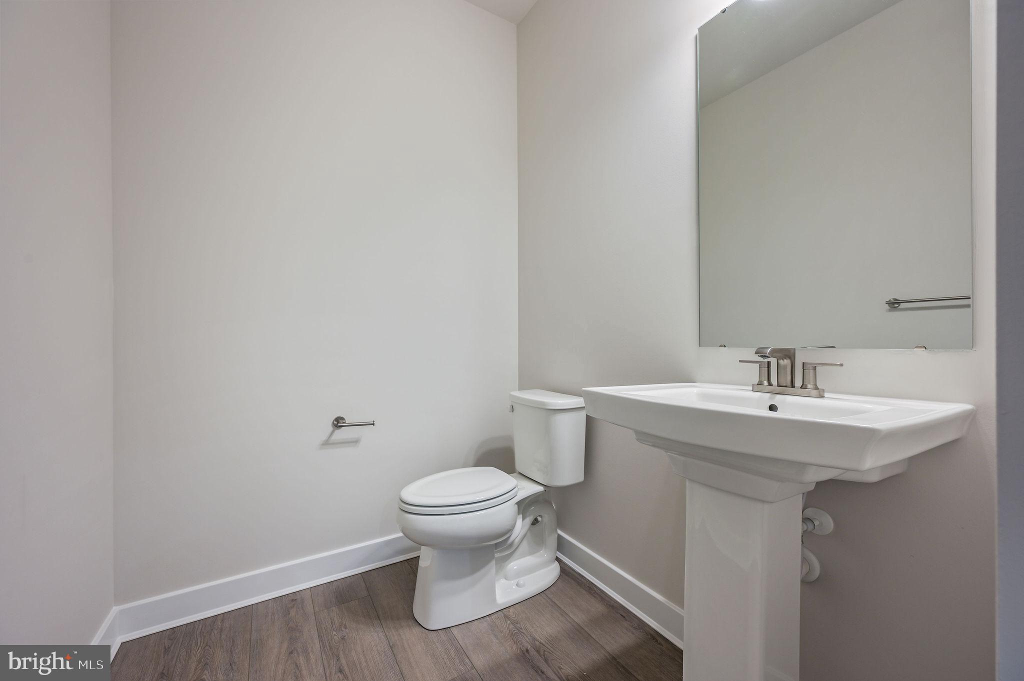 HIDDEN BROOK - Residential