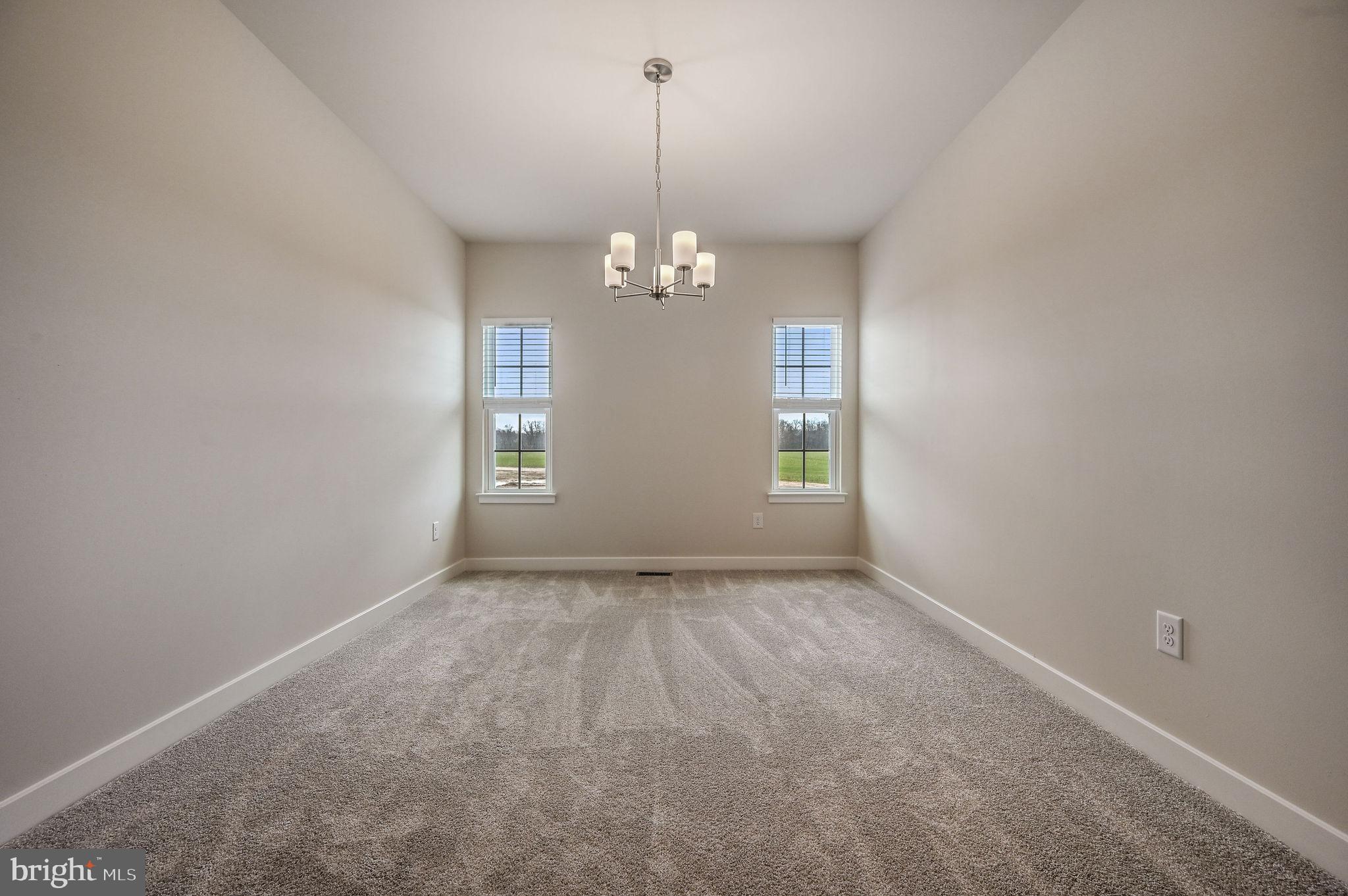 HIDDEN BROOK - Residential