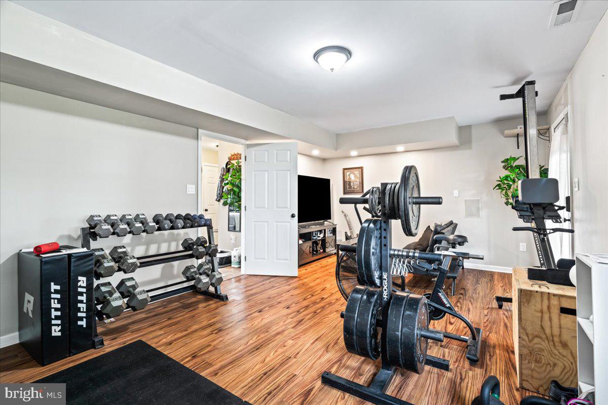 NOTTINGHAM MEADOWS - Residential