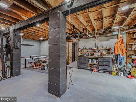 listing image 84