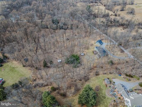 listing image 116