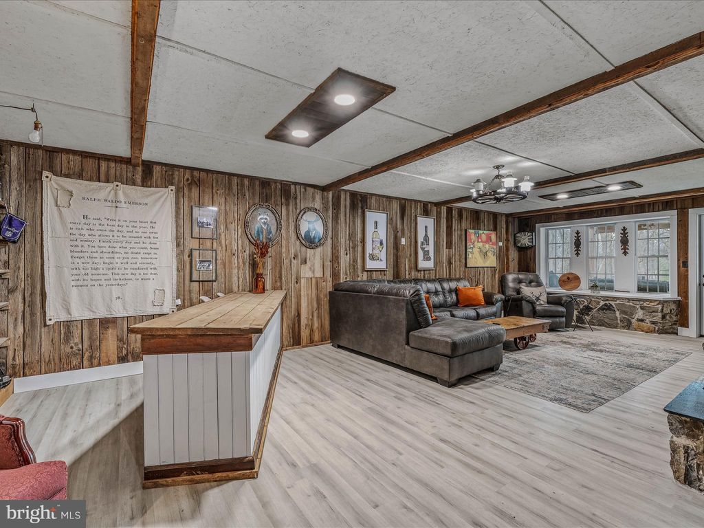 listing image 65