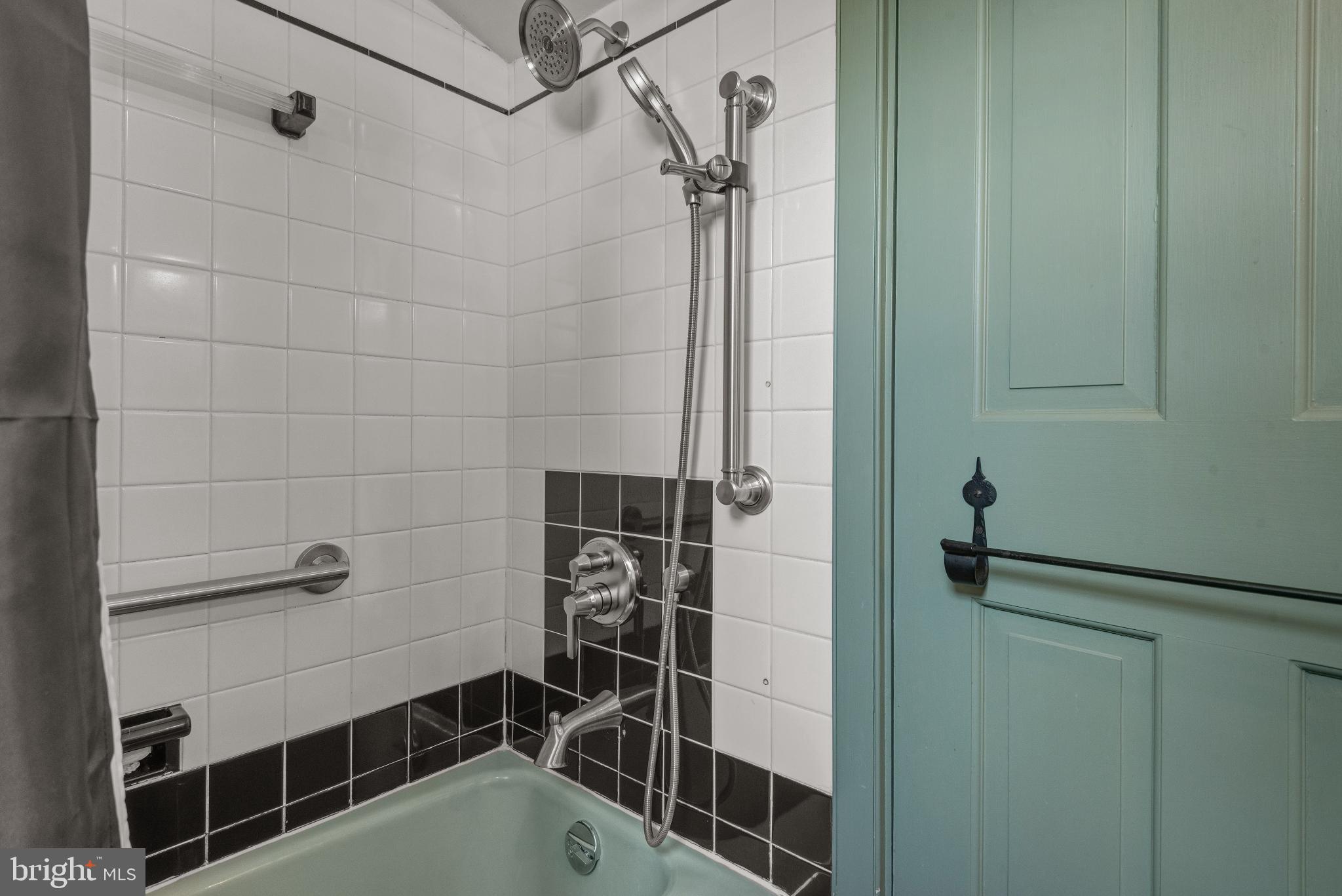 LANCASTER TWP - Residential