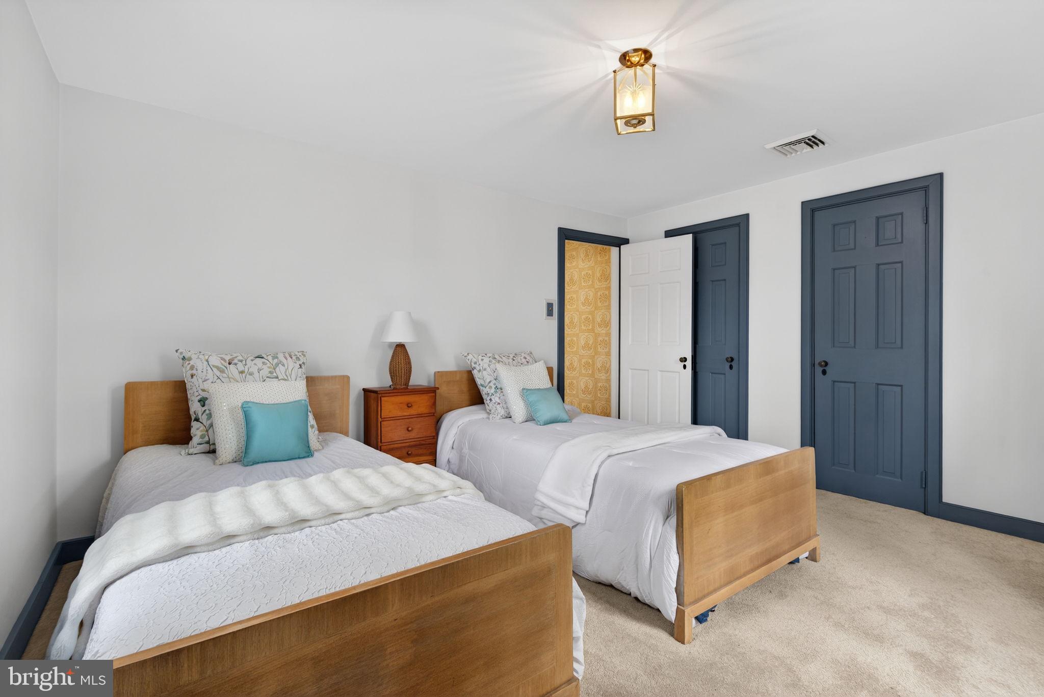 LANCASTER TWP - Residential