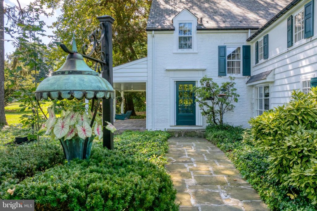 Photo of 2005 Millersville Pike, LANCASTER, PA 17603 (MLS # PALA2078560)