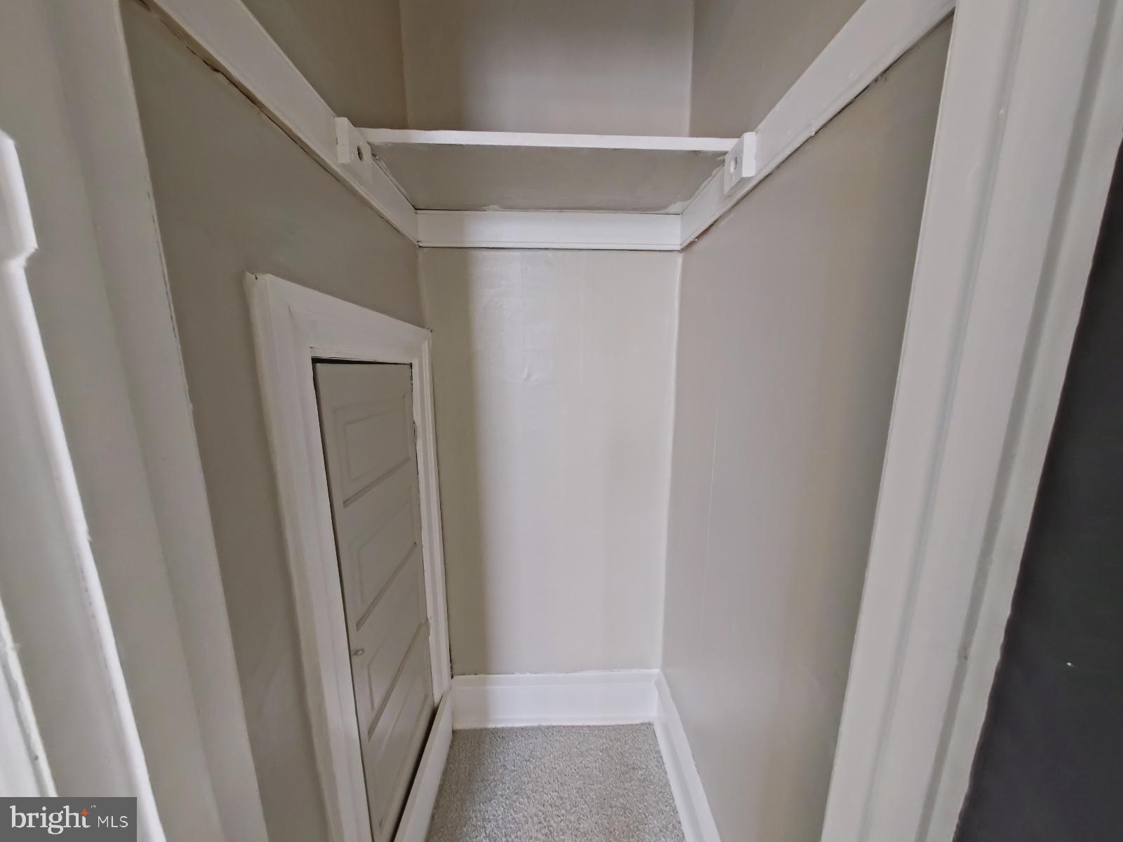 WEST OAK LANE - Residential