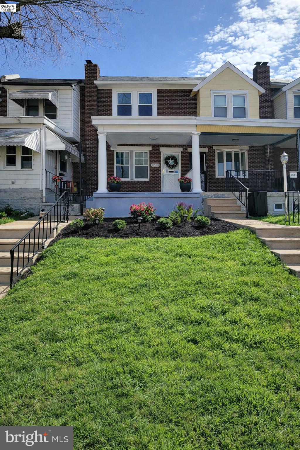 WEST OAK LANE - Residential